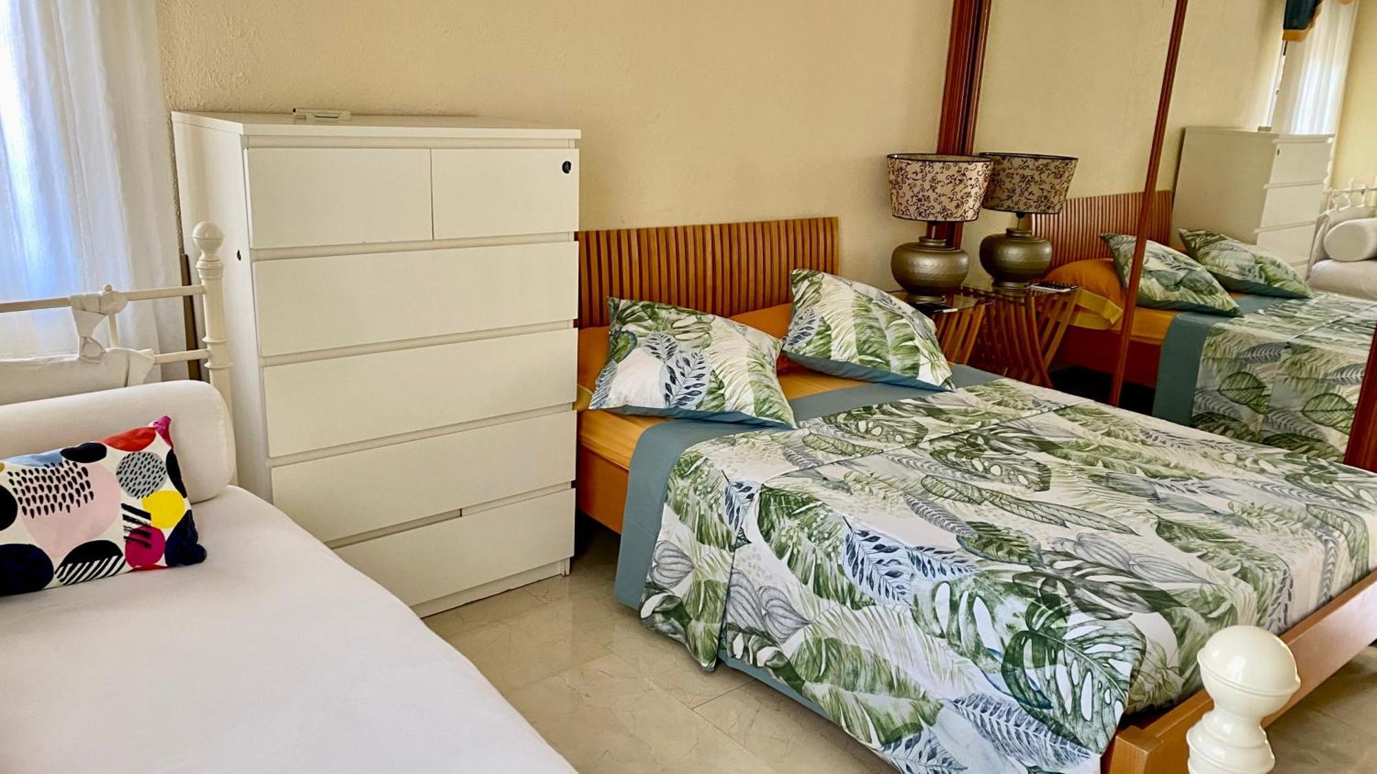 H1-Habitacion Sublime Cama Doble Luminosa A/C Wifi Arroyomolinos Exterior photo